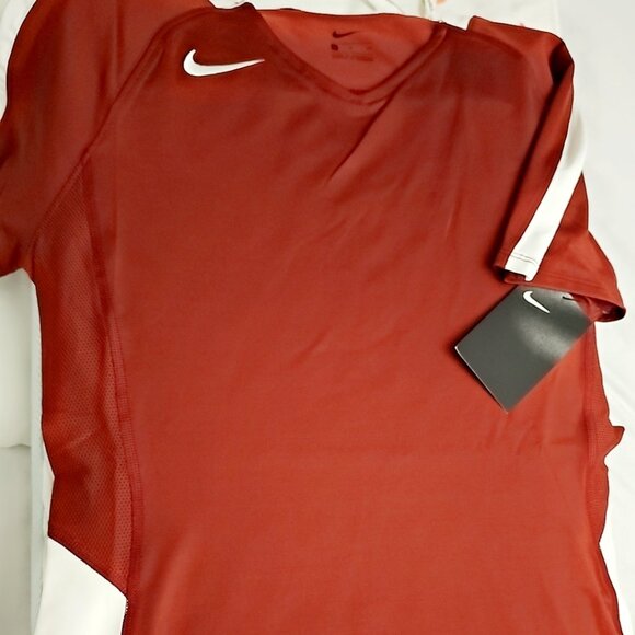 NWT Red Nike sports tee-shirt (2 small avail) - Picture 2 of 4